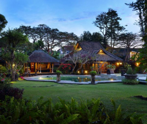 Отель Alindra Villa  South Kuta